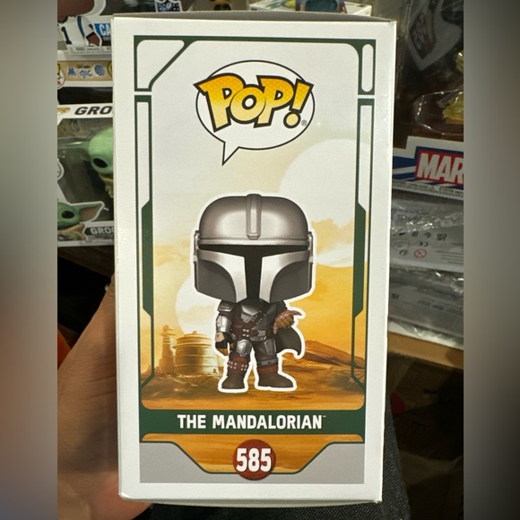COMPLETE YOUR STAR WARS OR MANDALORIAN FUNKO POP LOT! RARE! MINT COLLECTION! - Picture 7 of 9